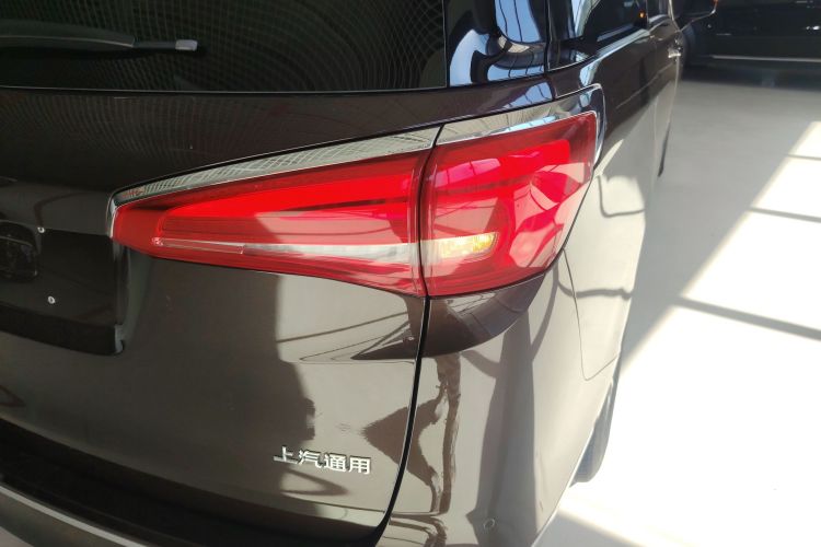 别克GL8 2018款 ES 28T 舒适型 国VI车身外观9