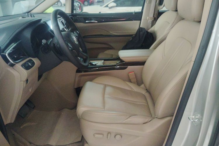 别克GL8 2018款 ES 28T 尊享型 国VI中控内饰19