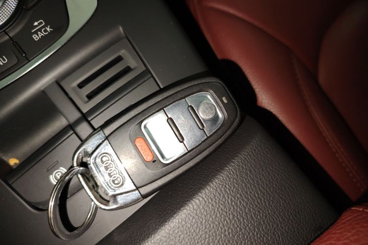 奥迪A3 2016款 Limousine 35 TFSI 领英型中控内饰7001