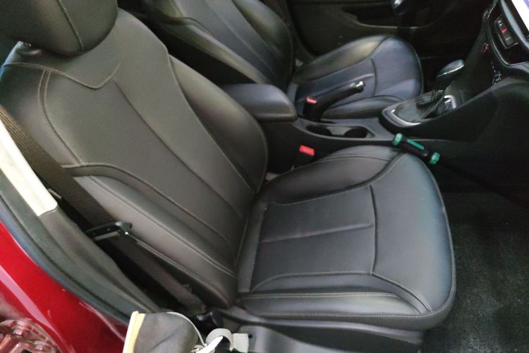 别克 英朗 2018款 18T 自动精英型局部细节41