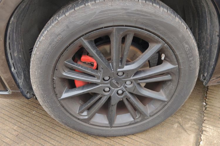 吉利汽车 星越 2020款 高能版 350T 耀星者车身外观35