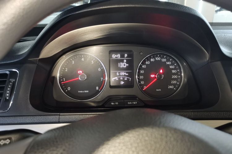 大众 朗逸 2013款 改款 1.4TSI DSG舒适版中控内饰14