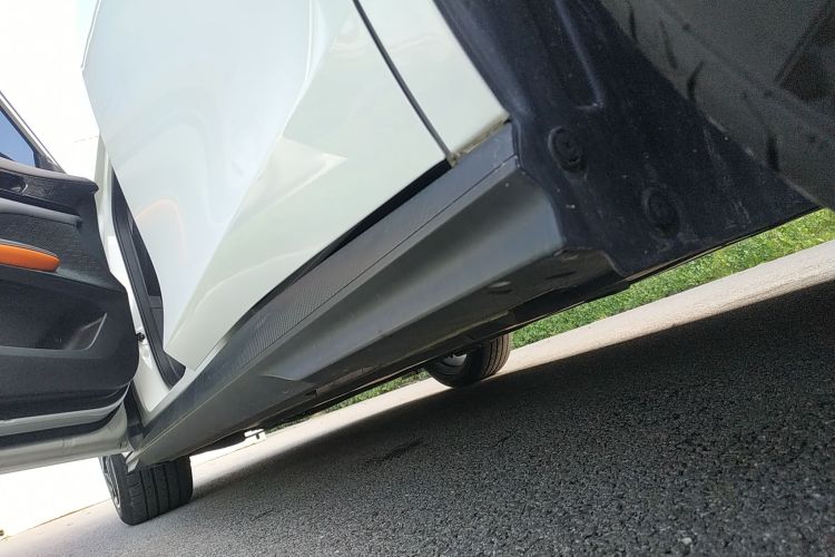 长安UNI-V 2022款 1.5T 尊贵型局部细节9002