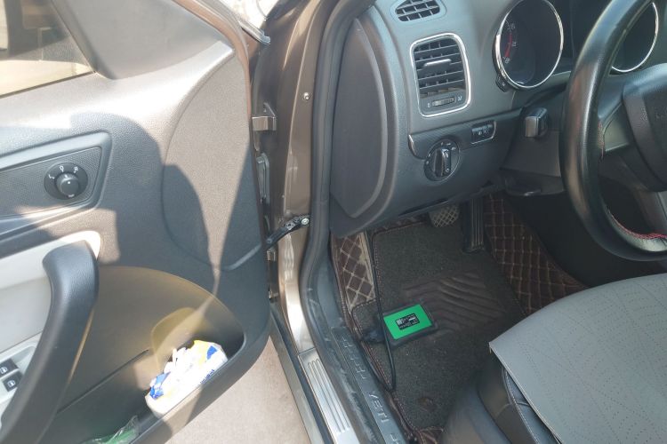 斯柯达 Yeti 2016款 1.4TSI DSG前行版中控内饰20