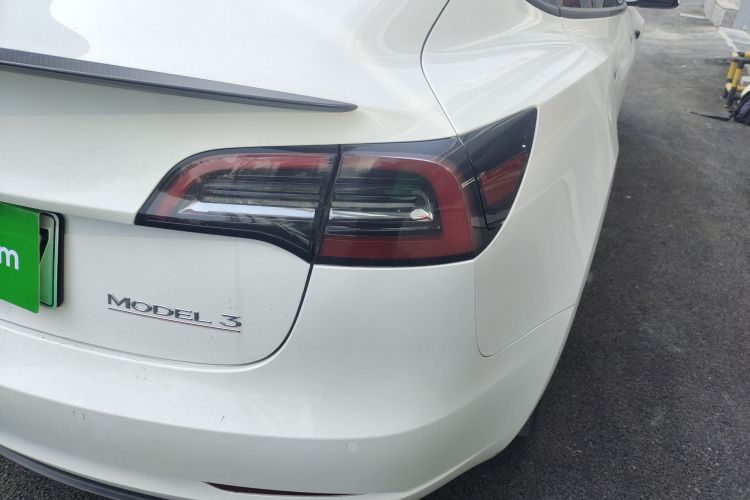 特斯拉 Model 3 2022款 Performance高性能全轮驱动版车身外观6006