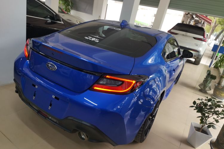 斯巴鲁BRZ 2023款 2.4L 手动10周年纪念版车身外观7
