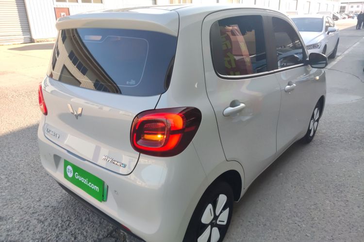 五菱汽车 宏光MINIEV 2025款 四门版 进阶款车身外观7