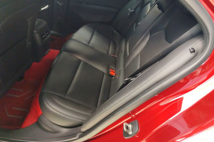 凯迪拉克CT4 2020款 28T 时尚型中控内饰7004