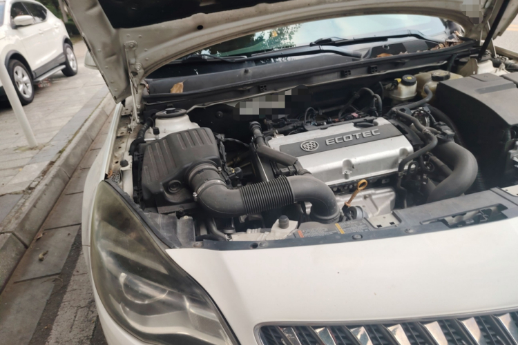 别克 君威 2015款 1.6T 精英技术型局部细节9006