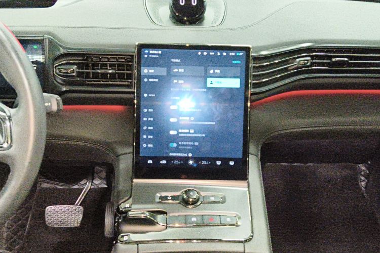 蔚来ES6 2020款 600KM 运动版中控内饰16