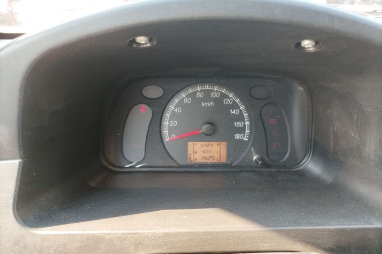 五菱汽车 五菱之光 2020款 1.2L 厢式运输车实用型 国VI 2座 LSI局部细节14