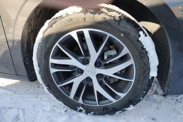 吉利汽车 帝豪 2023款 第4代冠军版 1.5L CVT豪华型车身外观10