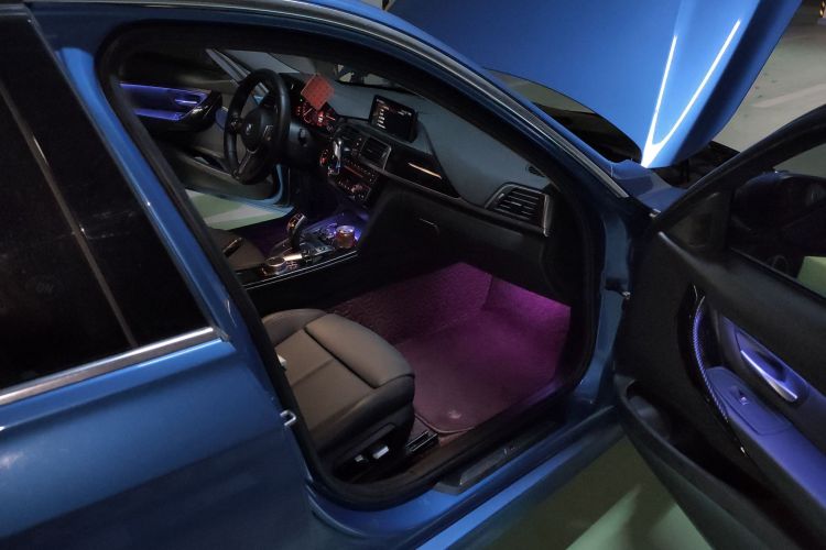 宝马3系 2019款 320Li M豪华套装局部细节9005