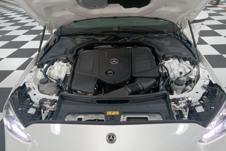 奔驰C级 2023款 改款二 C 260 L 运动版机舱底盘24