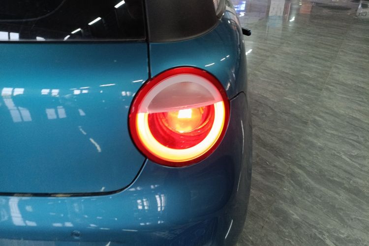 长安启源 长安Lumin 2022款 210km 香甜款车身外观9