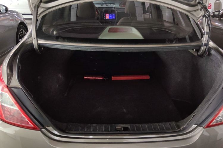 日产 阳光 2015款 1.5XE CVT舒适版局部细节23