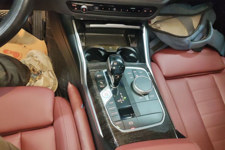 宝马3系 2021款 改款二 325Li M运动套装局部细节18