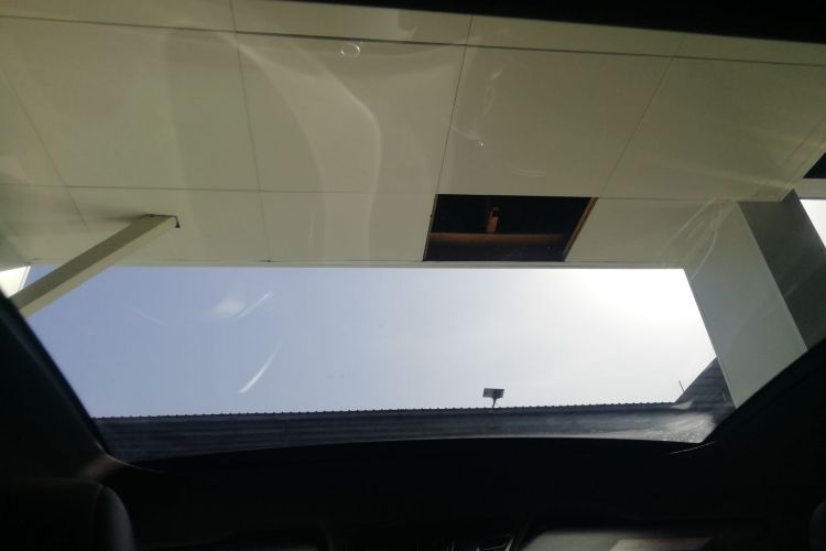 奔驰CLA 2017款 改款 CLA 220 4MATIC中控内饰22