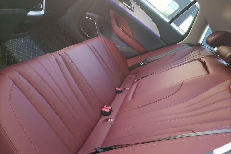 红旗H5 2025款 1.5T DCT旗韵版中控内饰7004