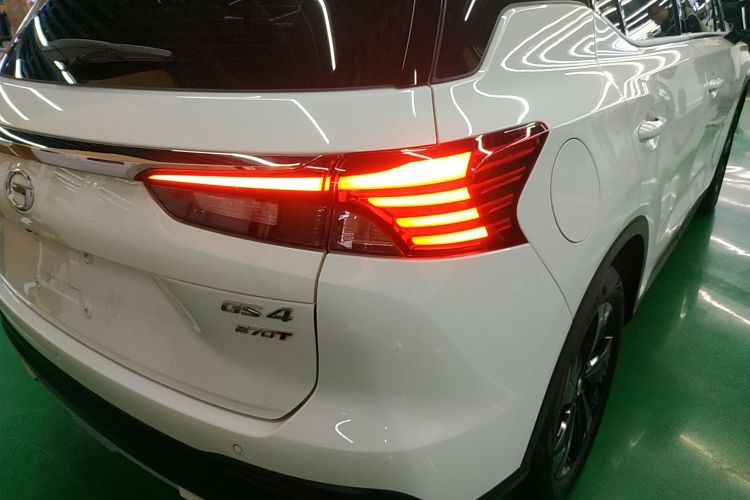 广汽传祺 传祺GS4 2023款 270T 自动智行科技版车身外观6006