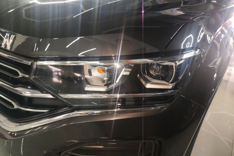 大众 探岳 2019款 330TSI 两驱豪华型 国VI局部细节36