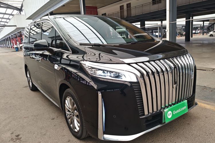 魏牌 高山 2023款 四驱旗舰版车身外观3