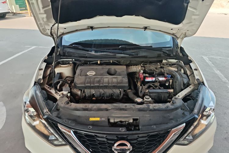 日产 轩逸 2018款 1.6XV CVT尊享版机舱底盘24