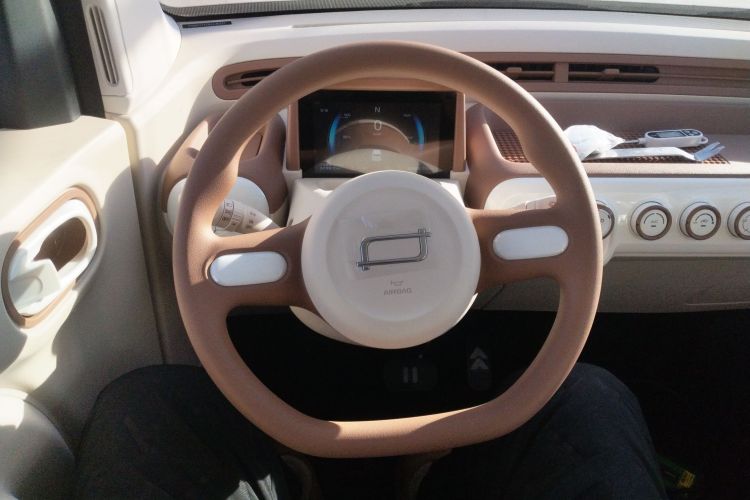 奔腾小马 2026款 222km 萌趣马 Plus中控内饰13