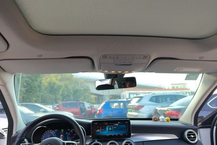 奔驰C级(进口) 2020款 改款 C 260 旅行轿车中控内饰22