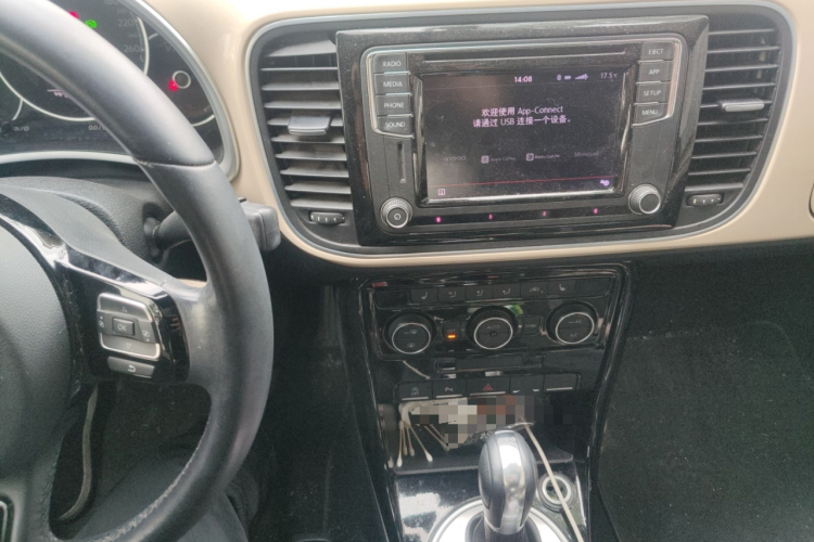 大众 甲壳虫 2019款 180TSI 珍藏版中控内饰16