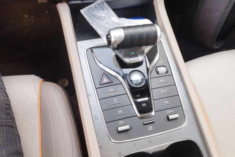 比亚迪 元PLUS 2023款 冠军版 510KM 领先型中控内饰18