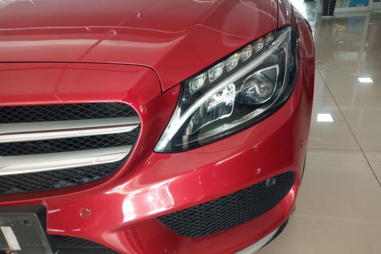 奔驰C级 2017款 改款 C 180 L 时尚型运动版局部细节36