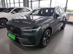 沃尔沃XC60 2026款 B5 四驱智远运动版