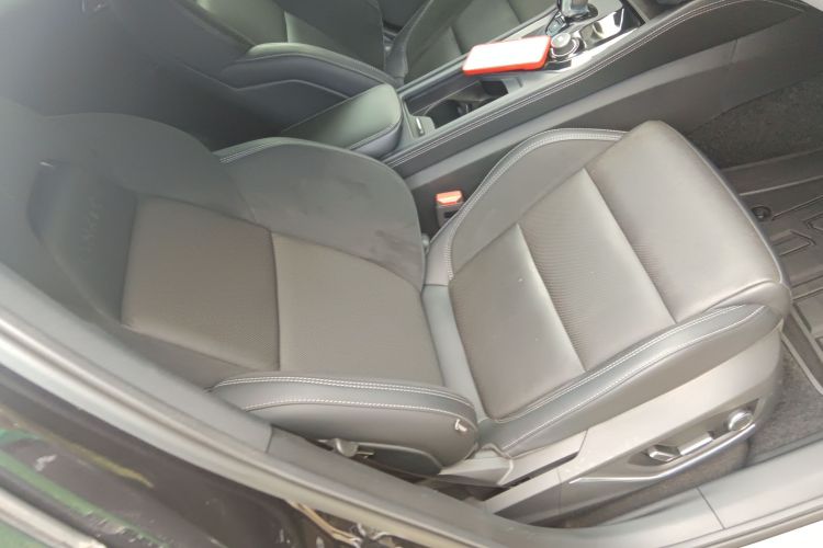 领克02 Hatchback 2022款 2.0TD Pro局部细节41