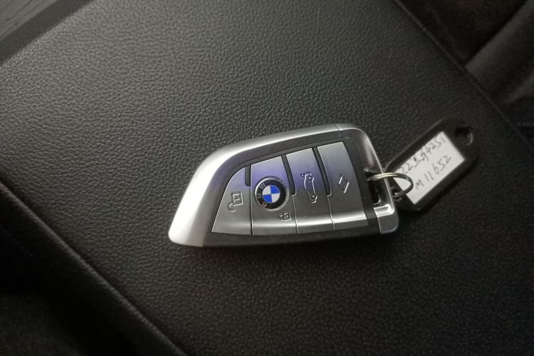 宝马4系 2022款 425i Gran Coupe M运动套装中控内饰11