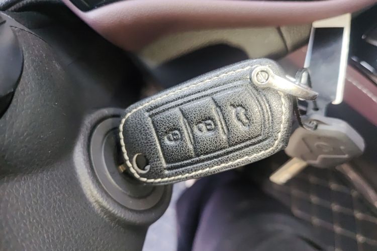 广汽传祺 传祺M6 2023款 PRO 270T DCT精英版中控内饰11