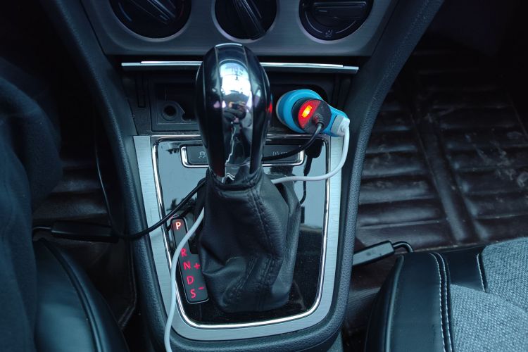 大众 朗逸 2013款 改款经典 1.6L 自动舒适版中控内饰18