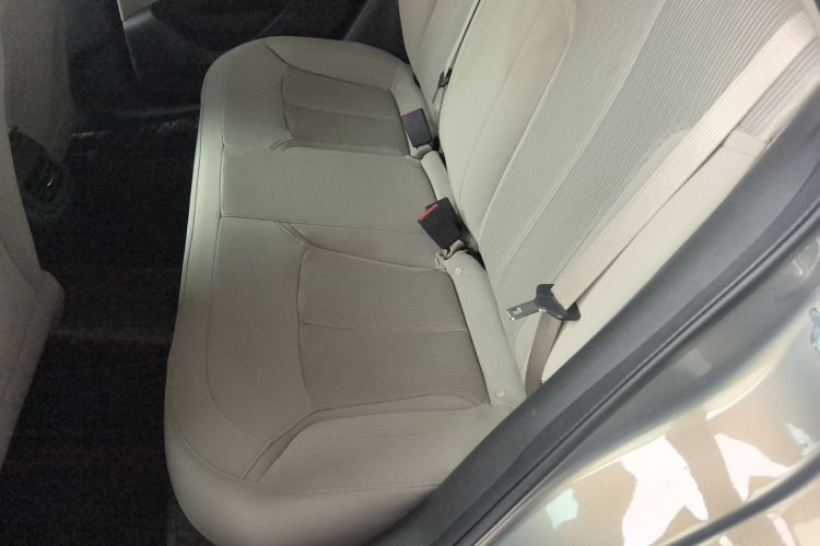 别克 英朗 2018款 15T 双离合进取型 国V中控内饰21