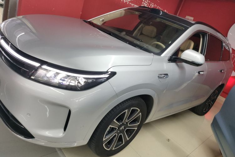 鸿蒙智行 问界M7 2024款 1.5T 智驾四驱Ultra版 5座车身外观6003