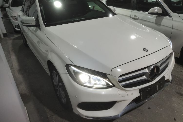 奔驰C级 2015款 改款 C 180 L 运动型车身外观6002