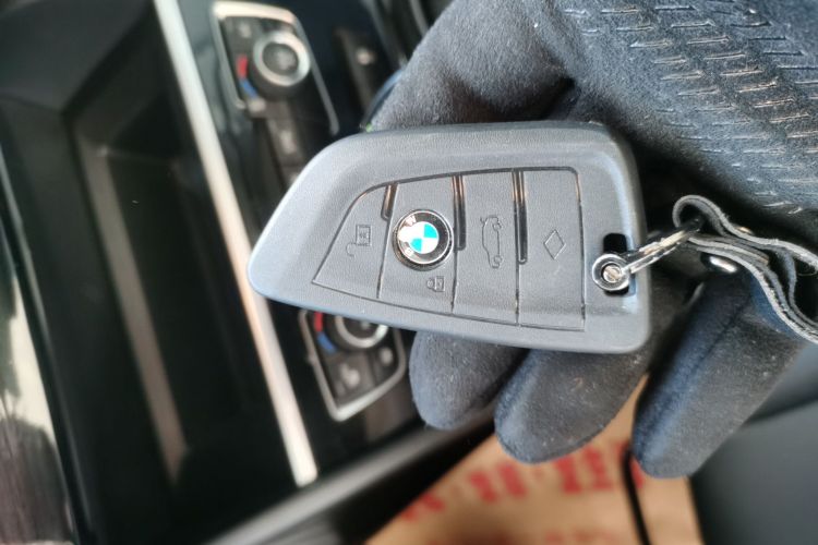 宝马2系旅行车 2018款 218i 领先型中控内饰7001