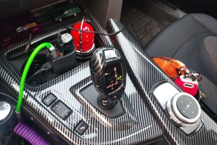 宝马3系GT 2017款 320i 时尚型中控内饰18