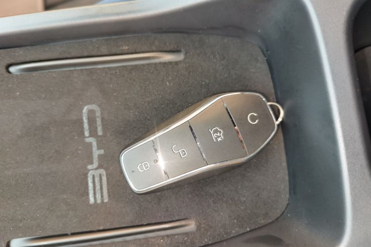 比亚迪 海鸥 2024款 荣耀版 305km 自由版中控内饰7001