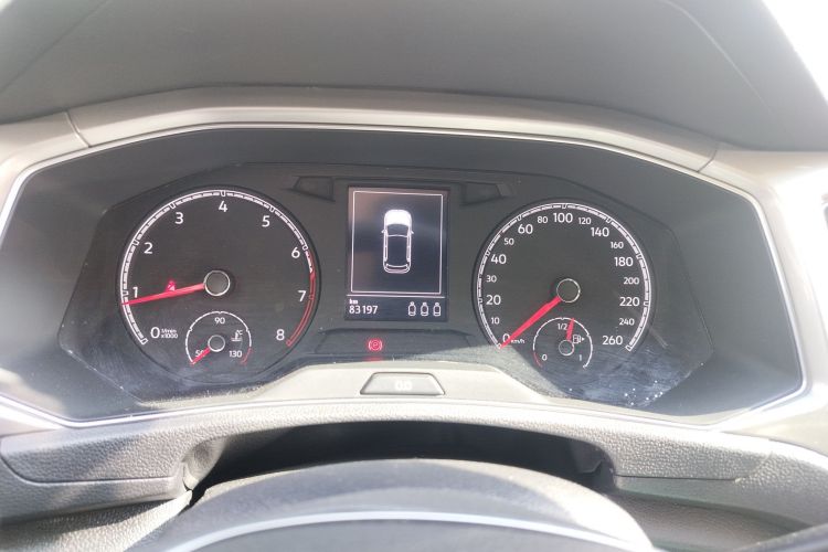 大众 T-ROC探歌 2019款 230TSI DSG两驱进取型 国VI中控内饰14