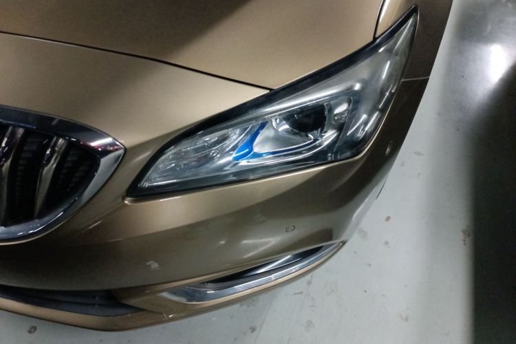 别克 威朗 2015款 三厢 20T 双离合精英型局部细节36