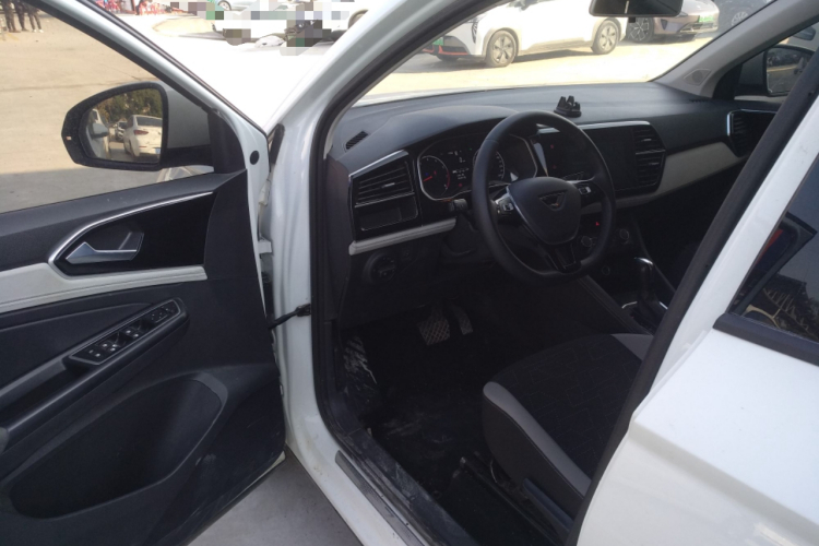 捷达VS5 2023款 280TSI 自动进取型中控内饰20