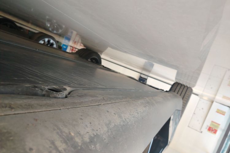 特斯拉 Model Y 2024款 后轮驱动版局部细节9001