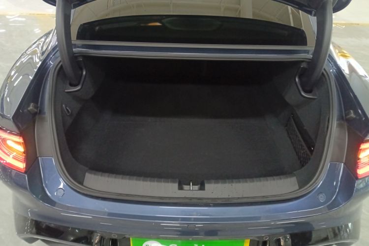 小米汽车 小米SU7 2024款 四驱超长续航高阶智驾Max版机舱底盘23