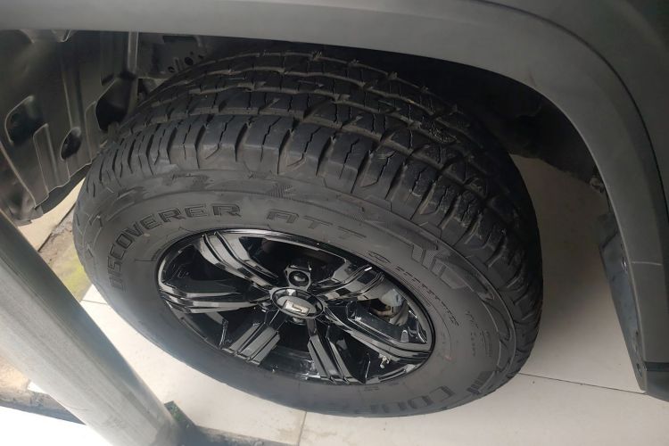 坦克300 2024款 2.0T 征服者车身外观6002