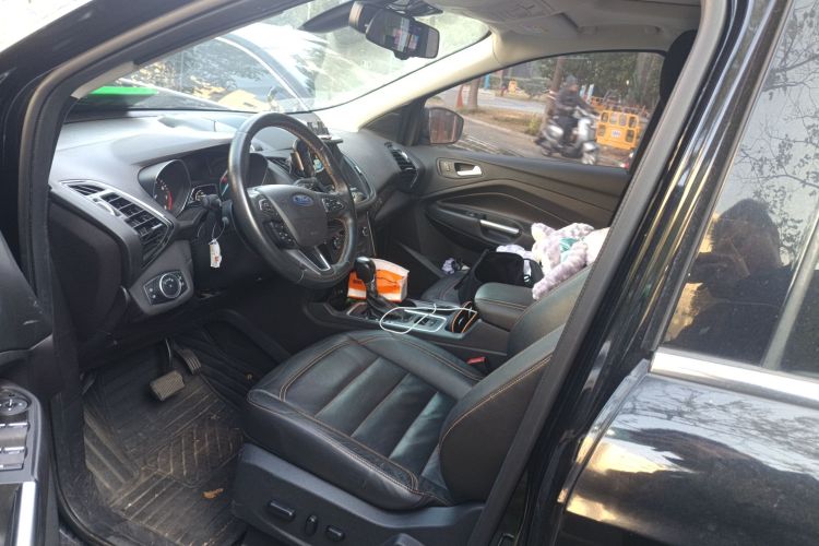 福特 翼虎 2018款 改款 EcoBoost 245 四驱运动型局部细节19